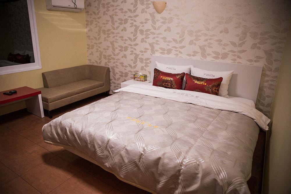 Picasso Motel Haeundae Pusan Zewnętrze zdjęcie