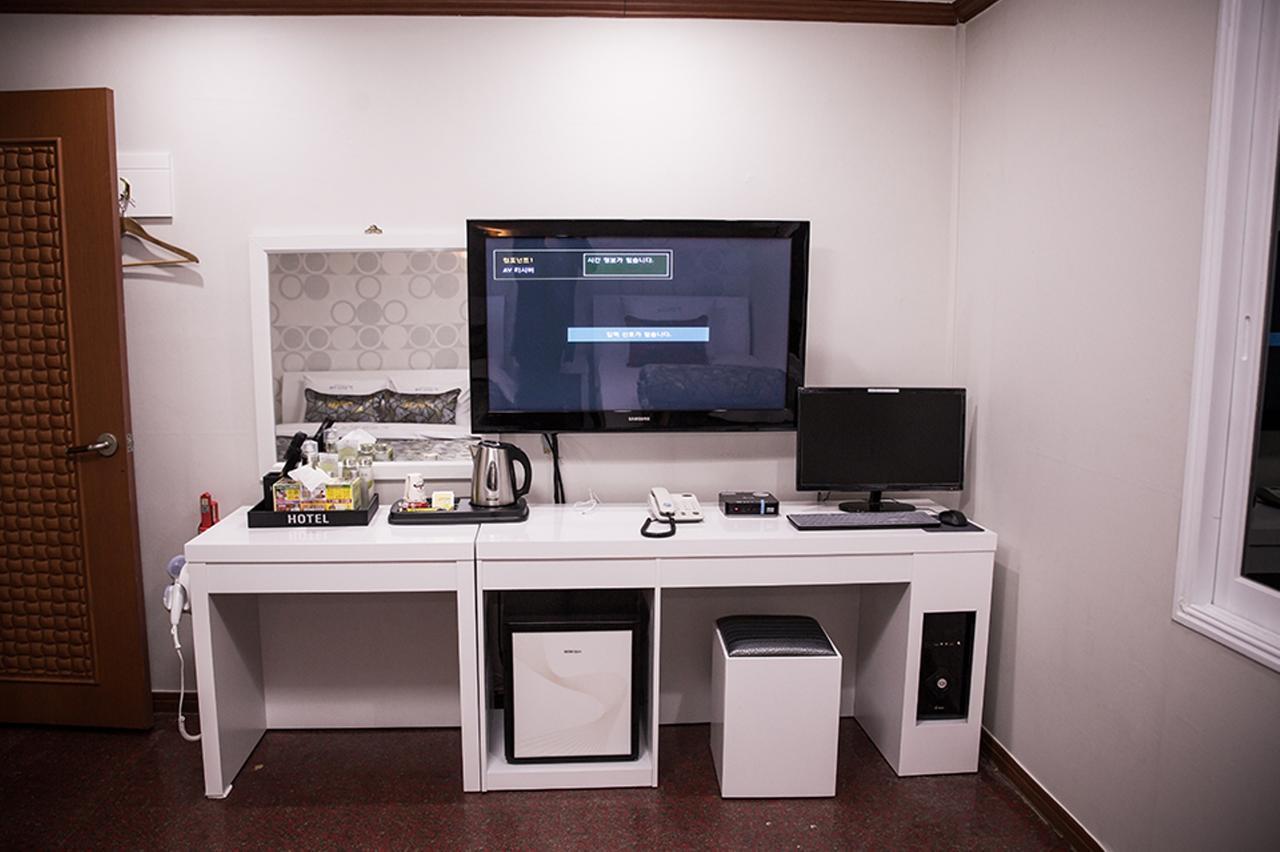 Picasso Motel Haeundae Pusan Zewnętrze zdjęcie